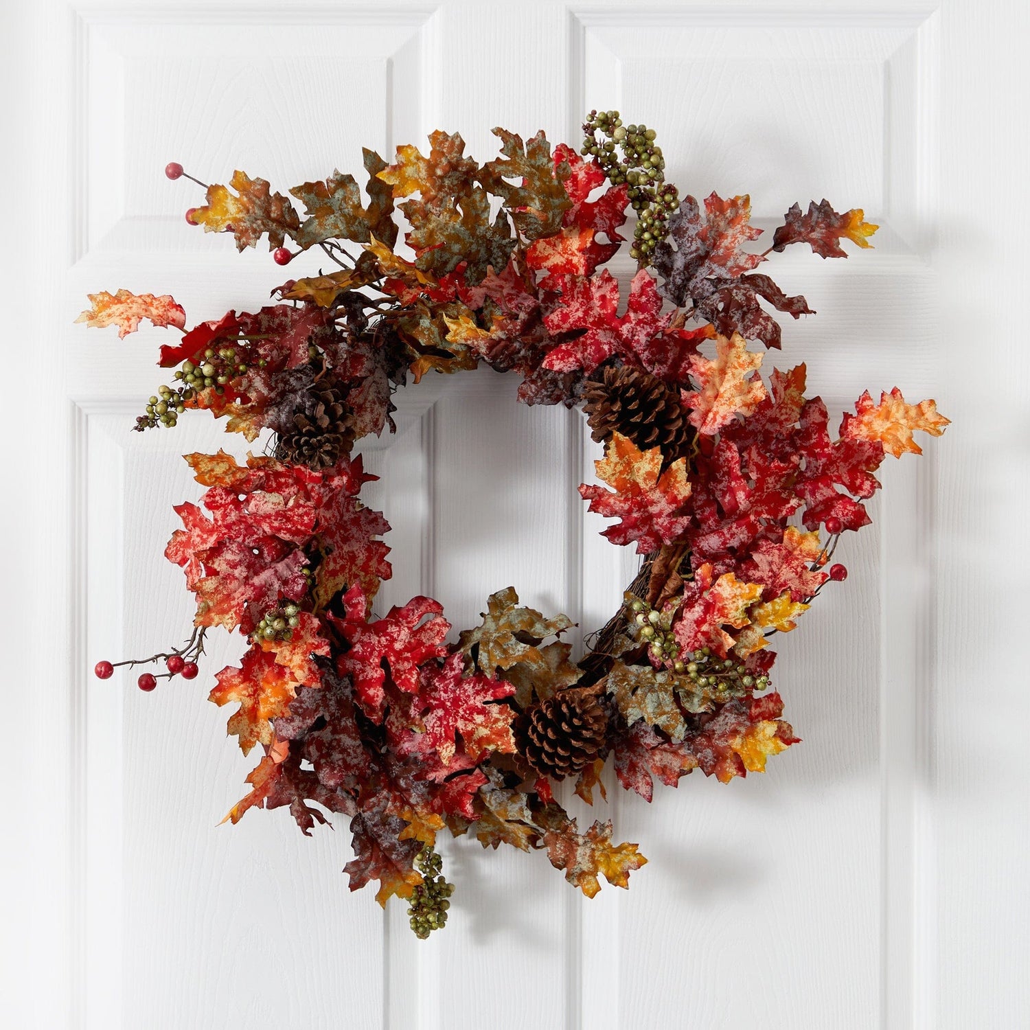 24” Autumn Maple, Berries and Pinecone Fall Artificial Wreath