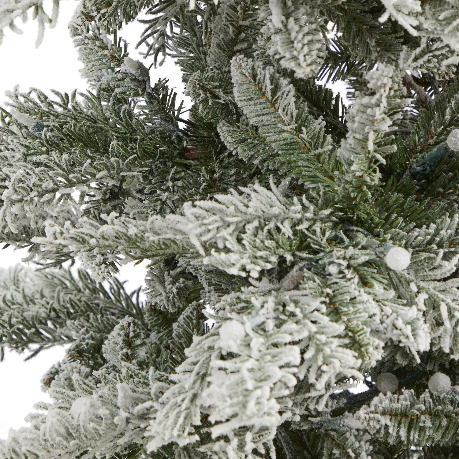 7.5’ Slim Flocked Nova Scotia Spruce Artificial Christmas Tree with 450 Warm White LED Lights and 909 Bendable Branches